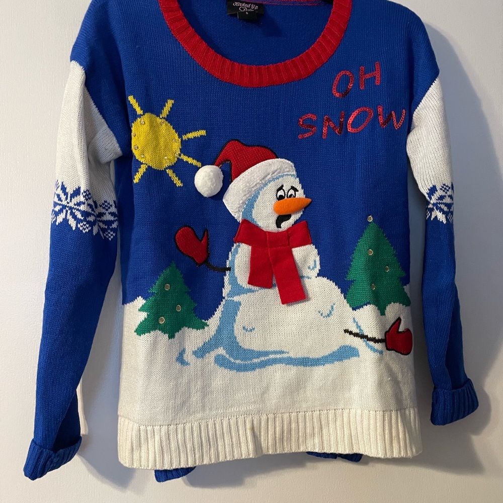 Juniors Hooked Up Festive Snowman Sweater - Blue and White